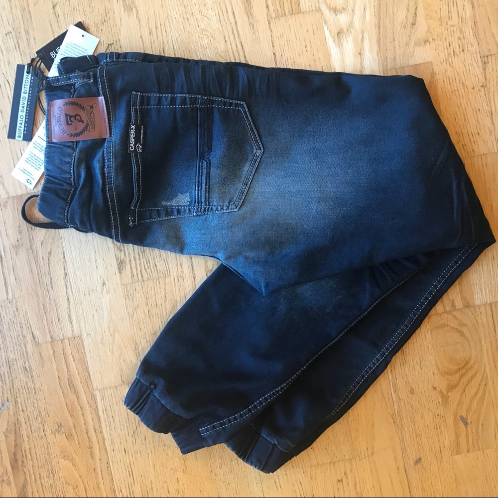 Men’s denim jean joggers size 32/32